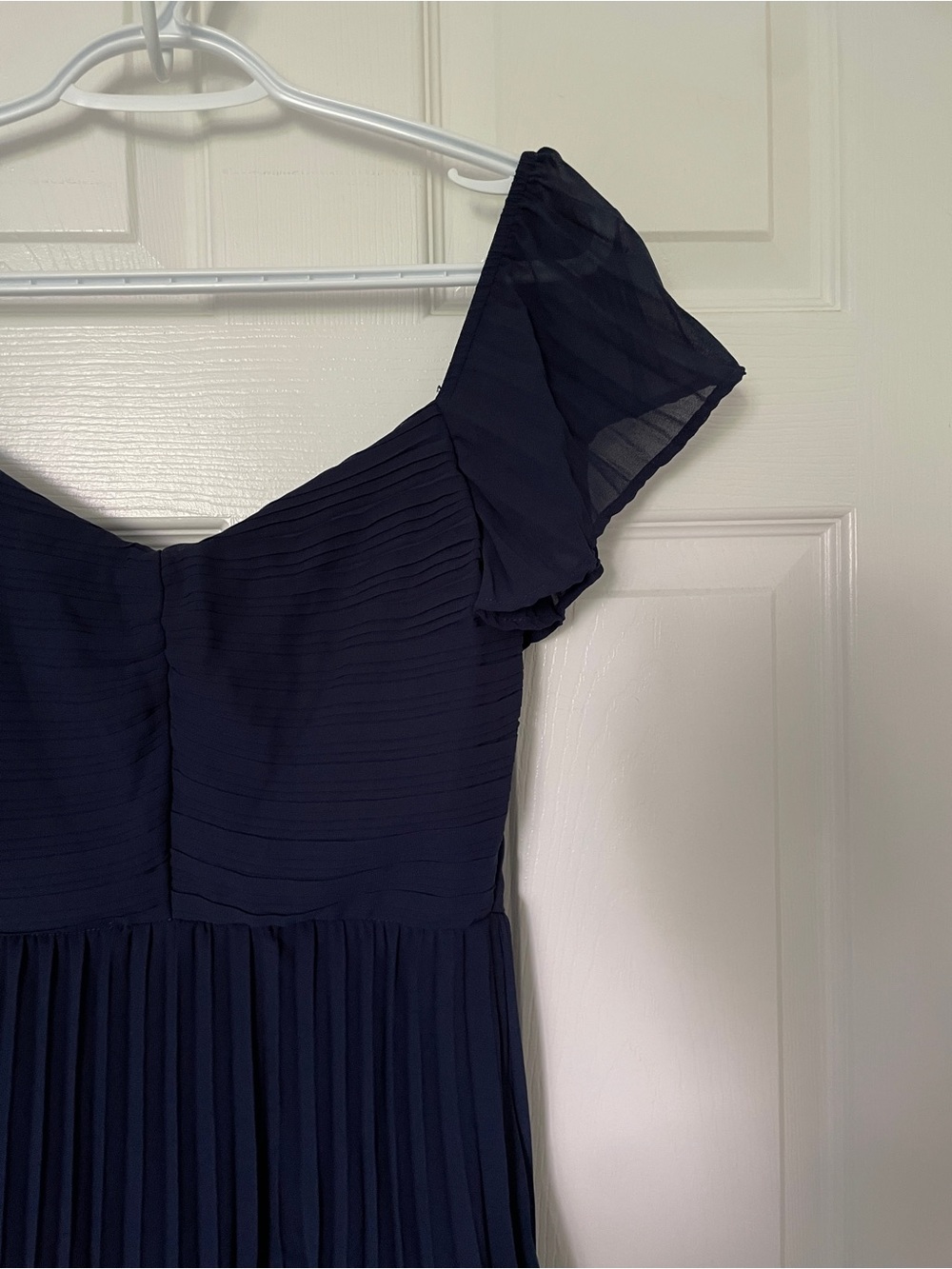 Lulu's Navy Off-Shoulder Pleated Maxi Dress